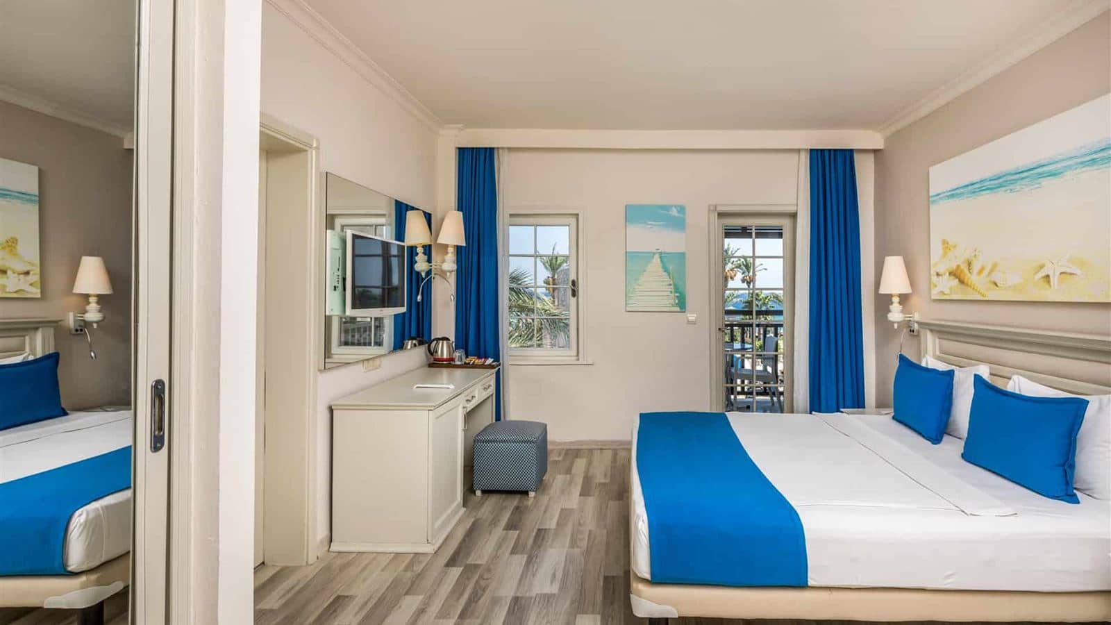 rooms-family-room