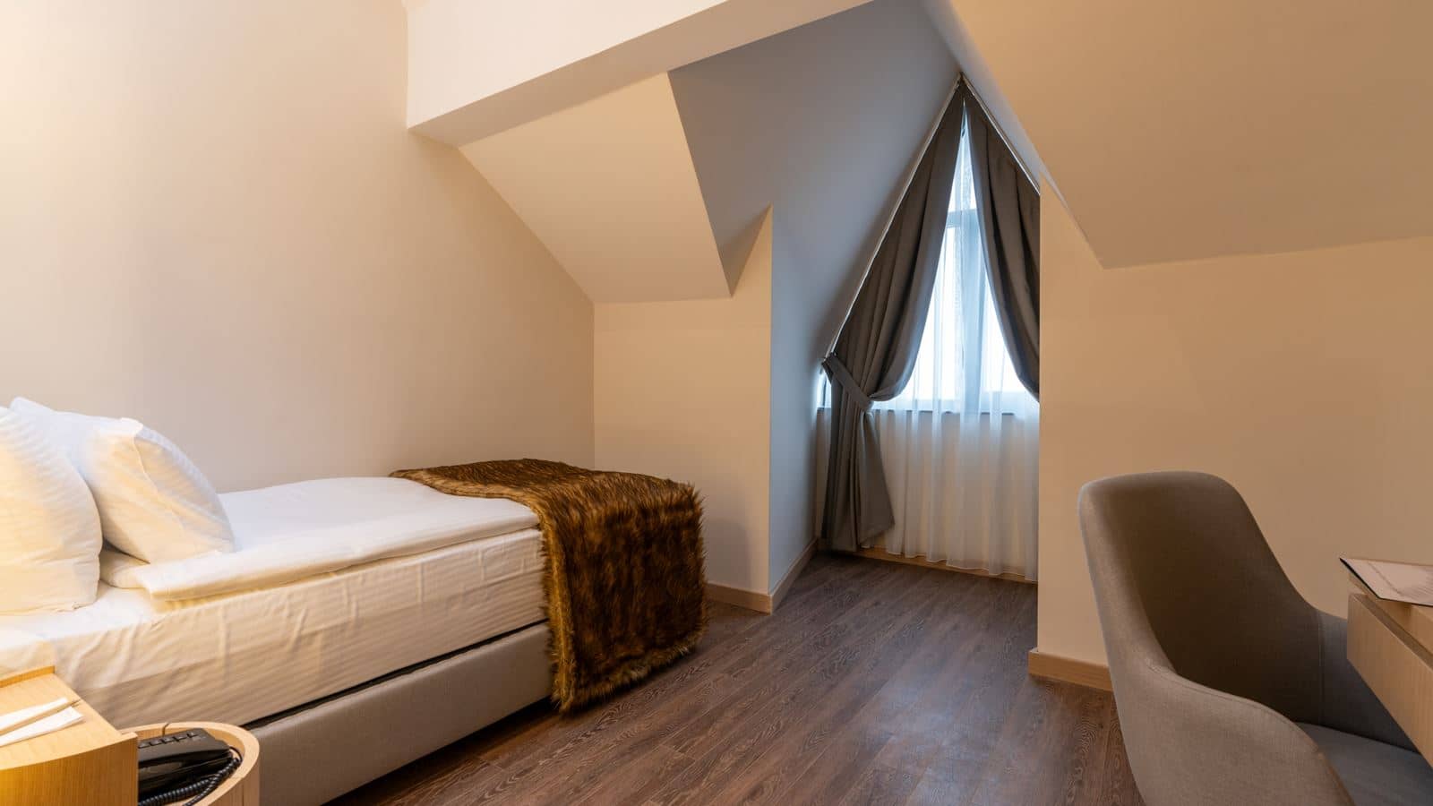 rooms-loft-family