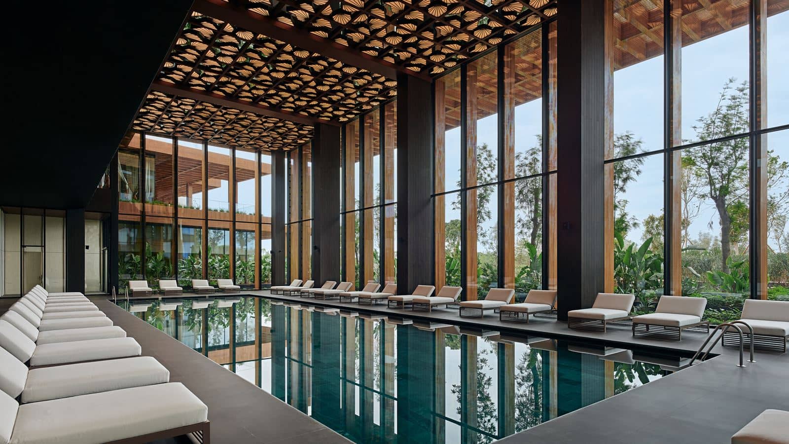 pools-indoor-pool