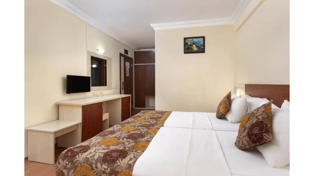 rooms-standard-room