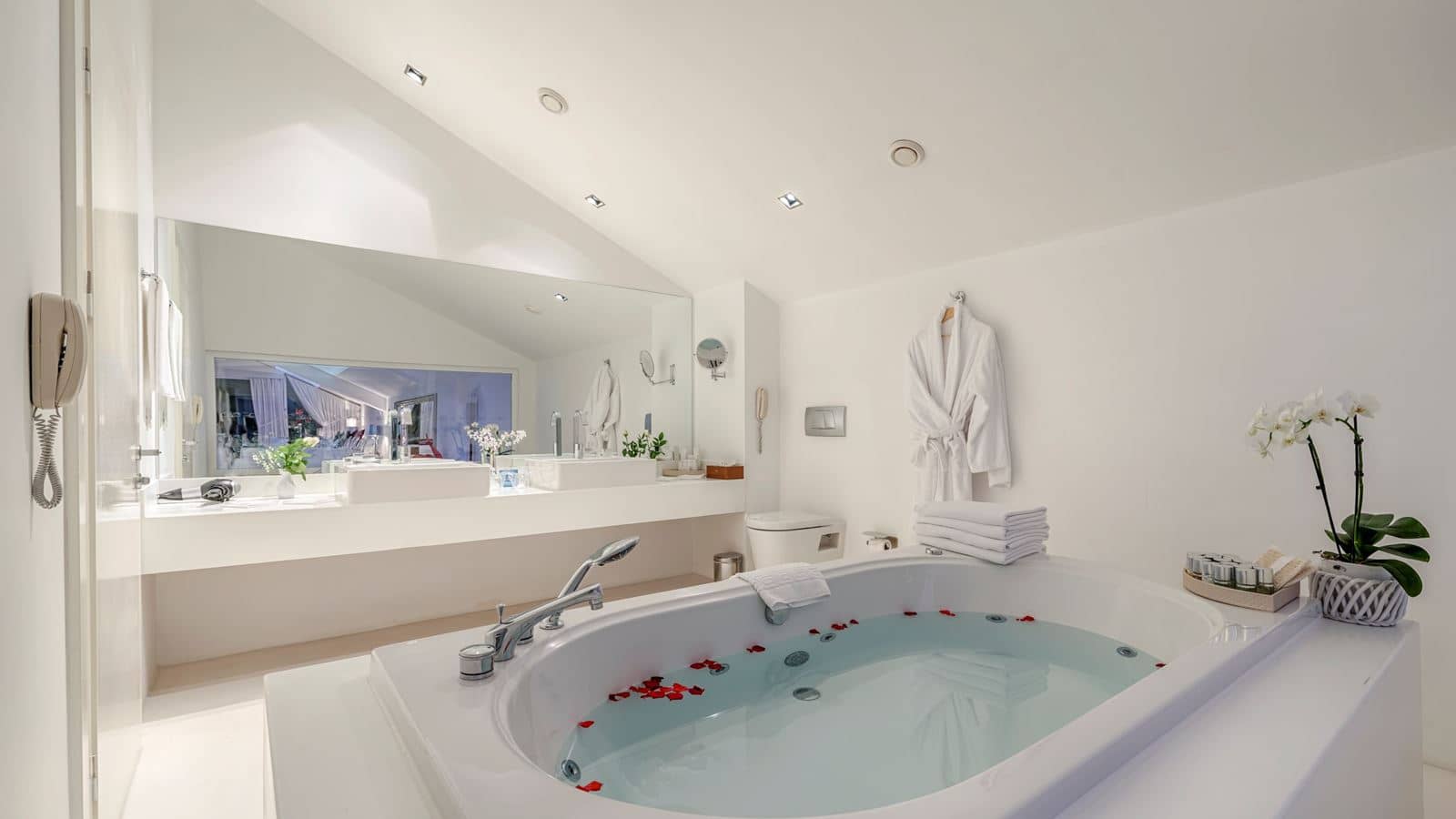 rooms-madonna-suite