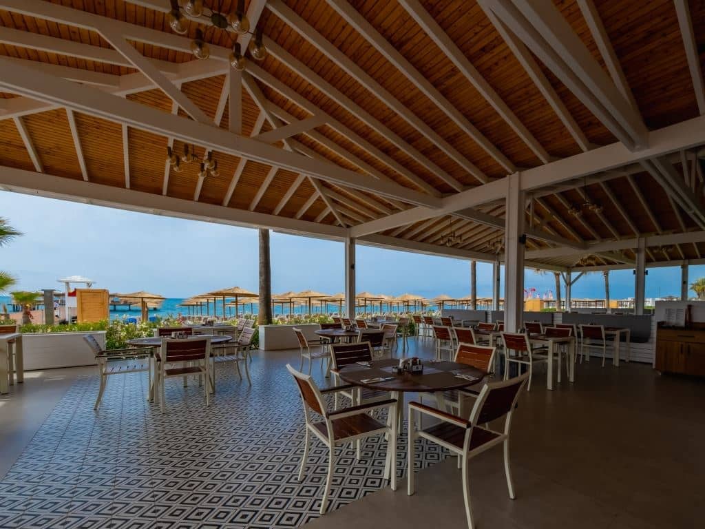 restaurants-