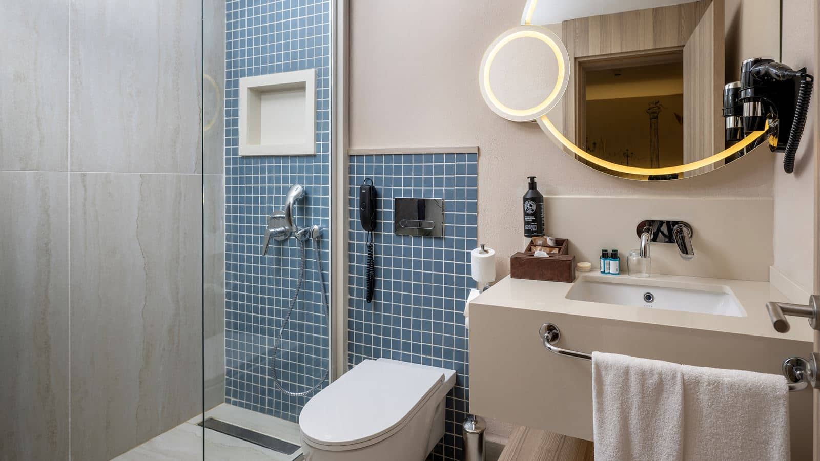rooms-junior-suite