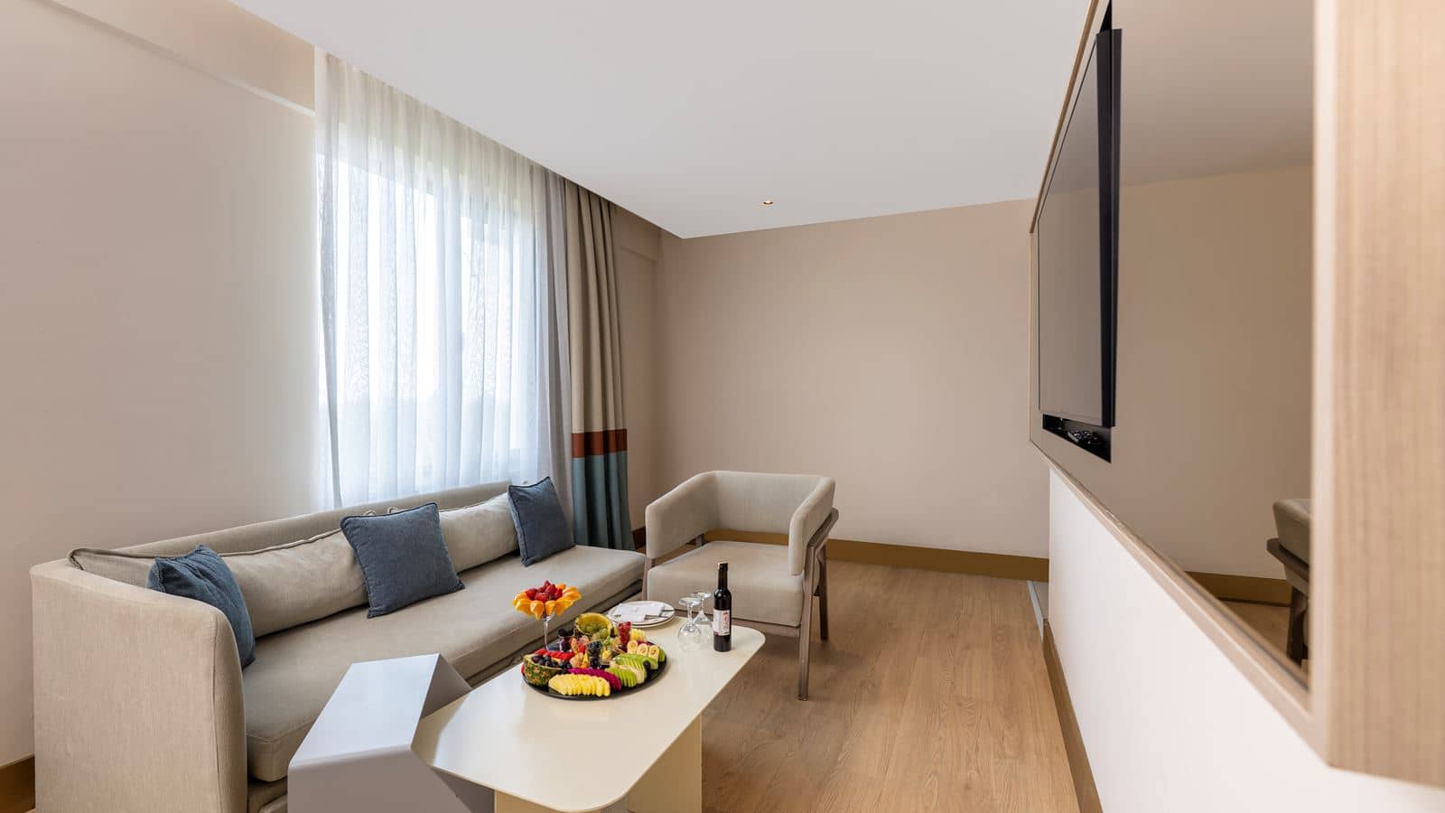 rooms-corner-suite