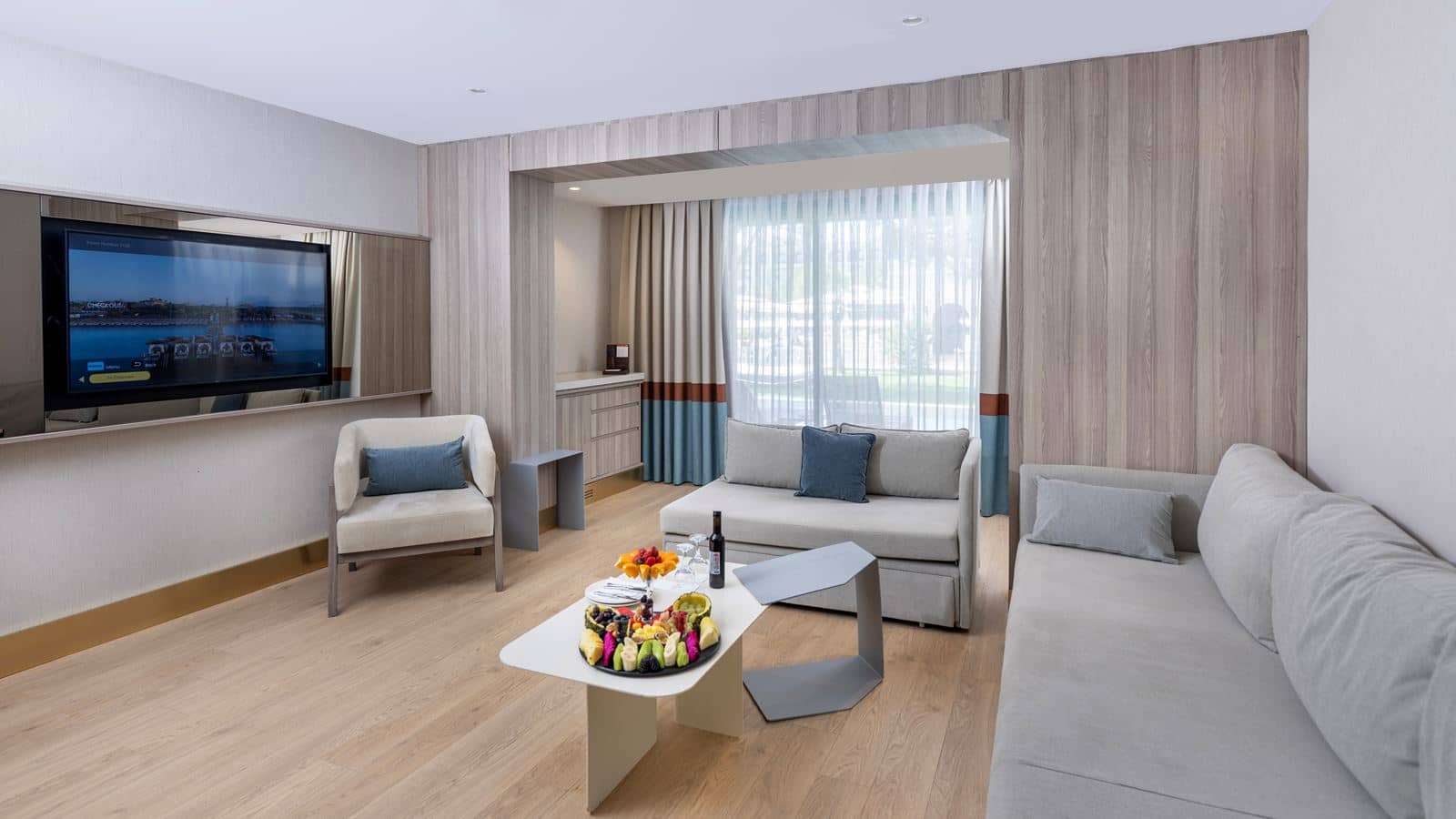 rooms-swim-up-suite