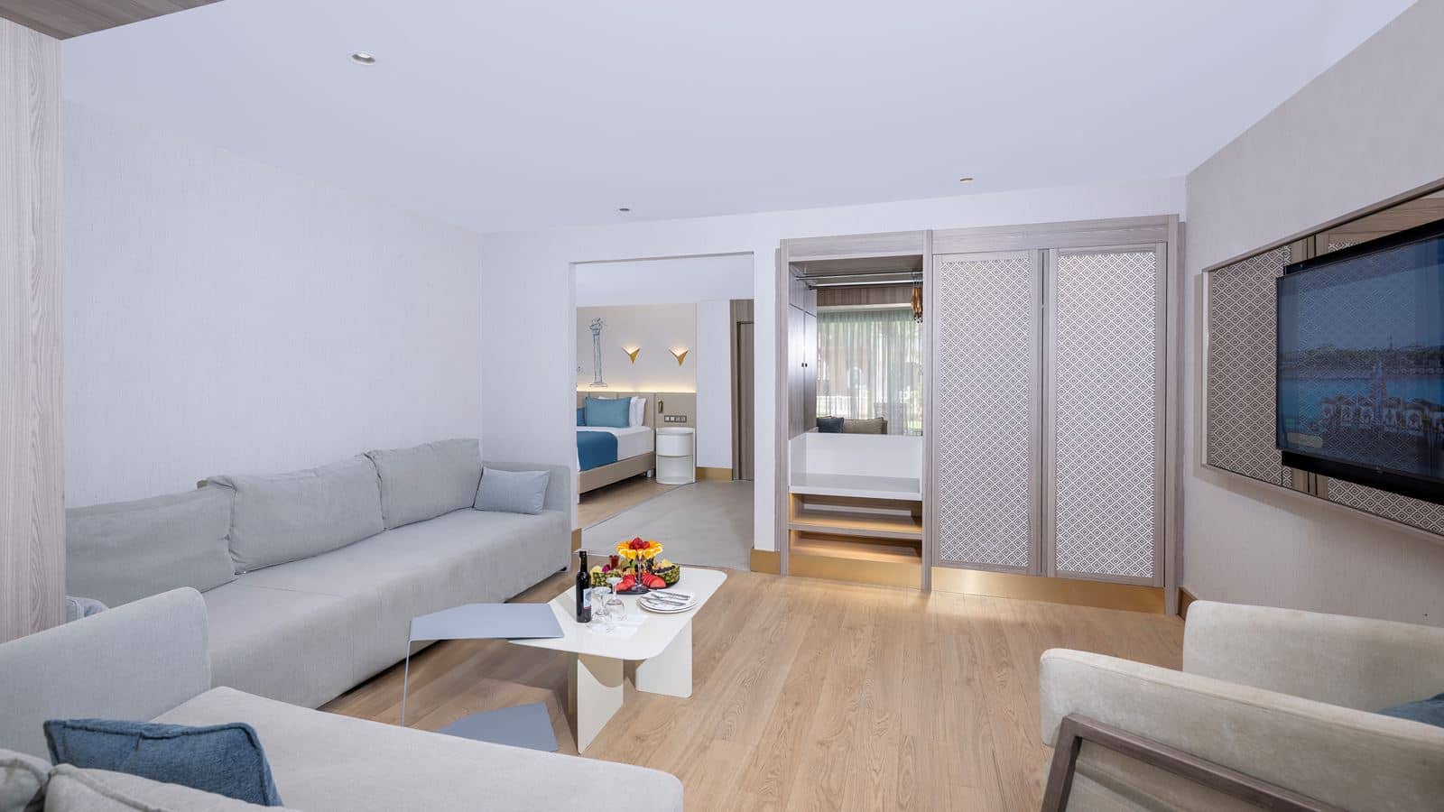 rooms-swim-up-suite