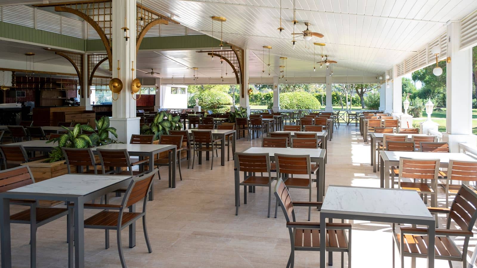 restaurants-meze-turkish-alacarte-restaurant