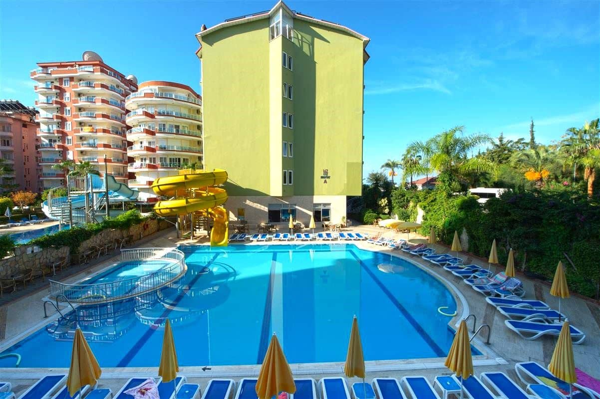 pools-outdoor-pool