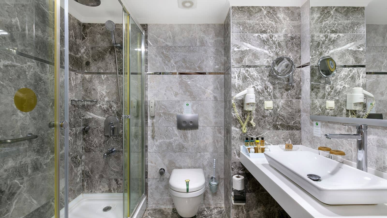 rooms-garden-deluxe-room