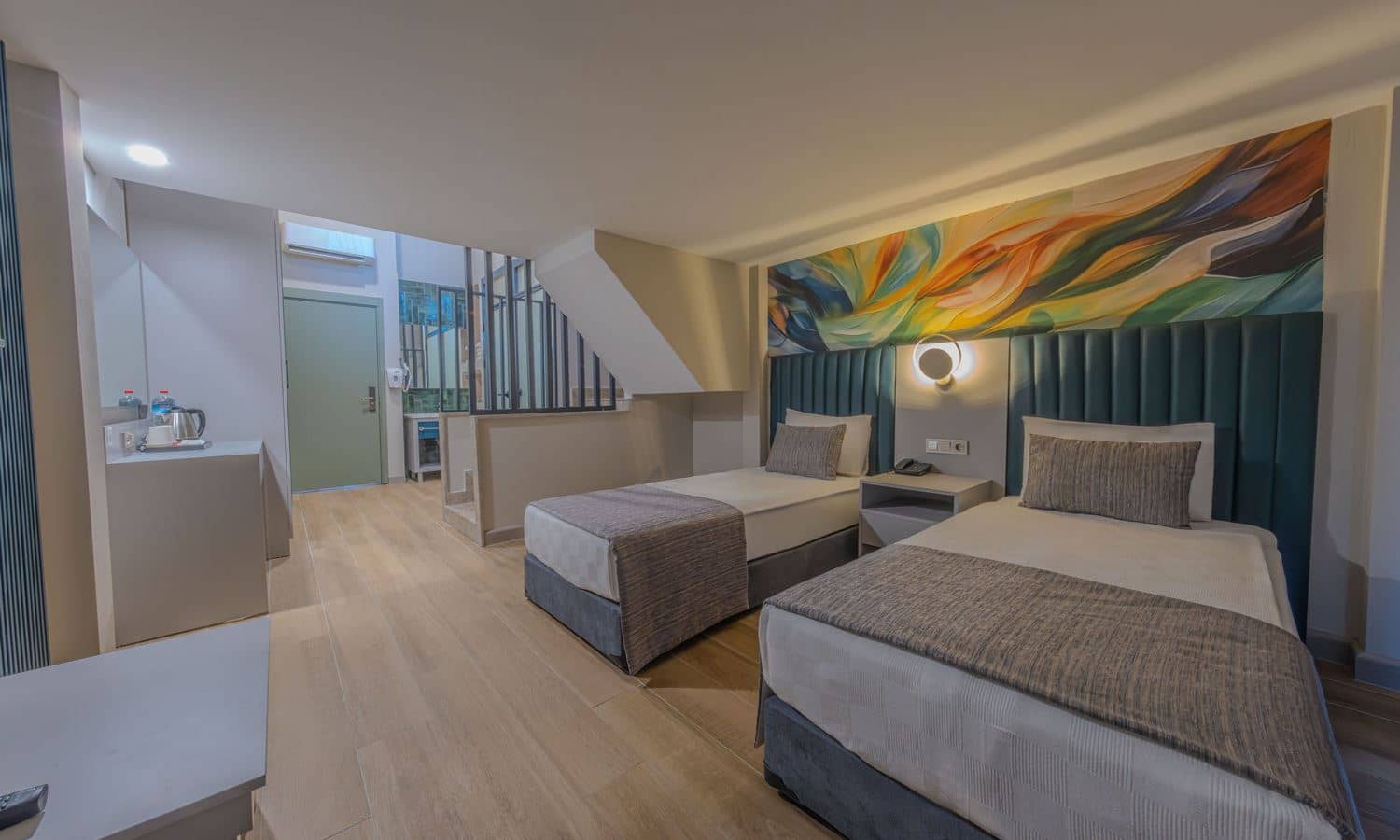rooms-dublex-family-room