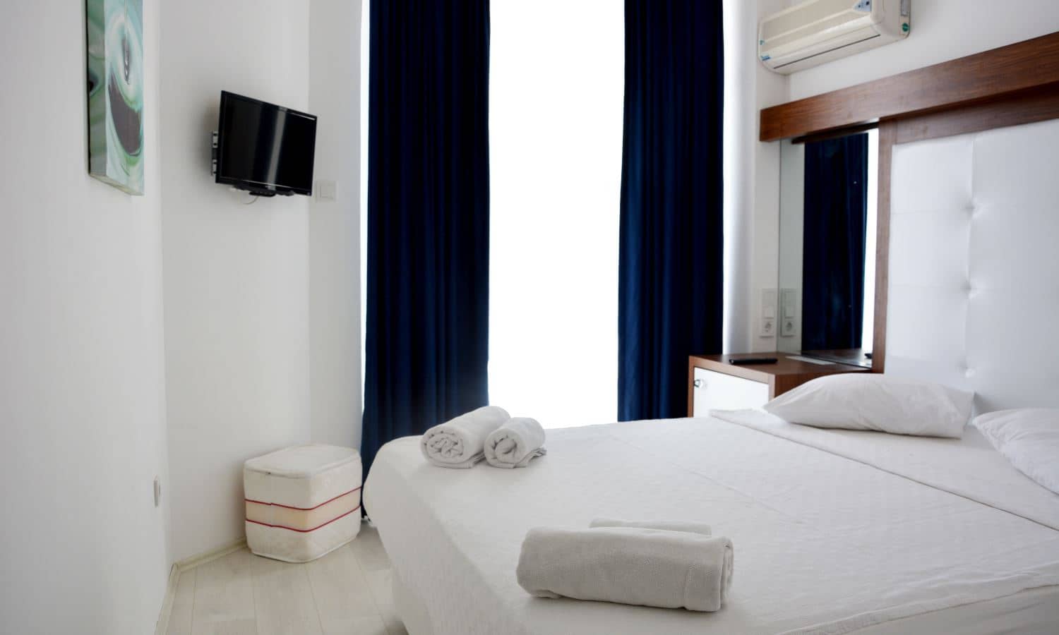 rooms-standard-room