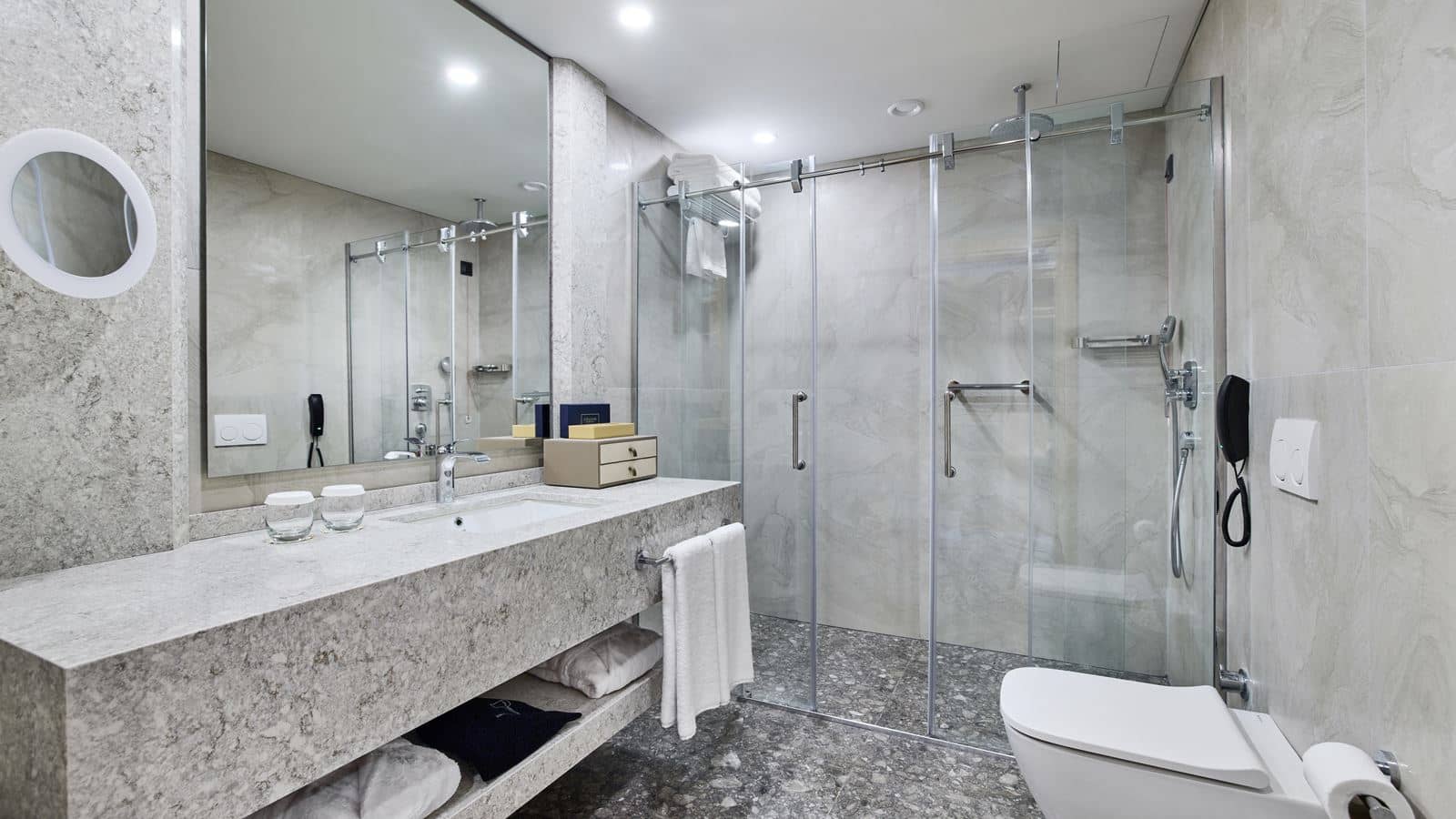 rooms-comfort-suite