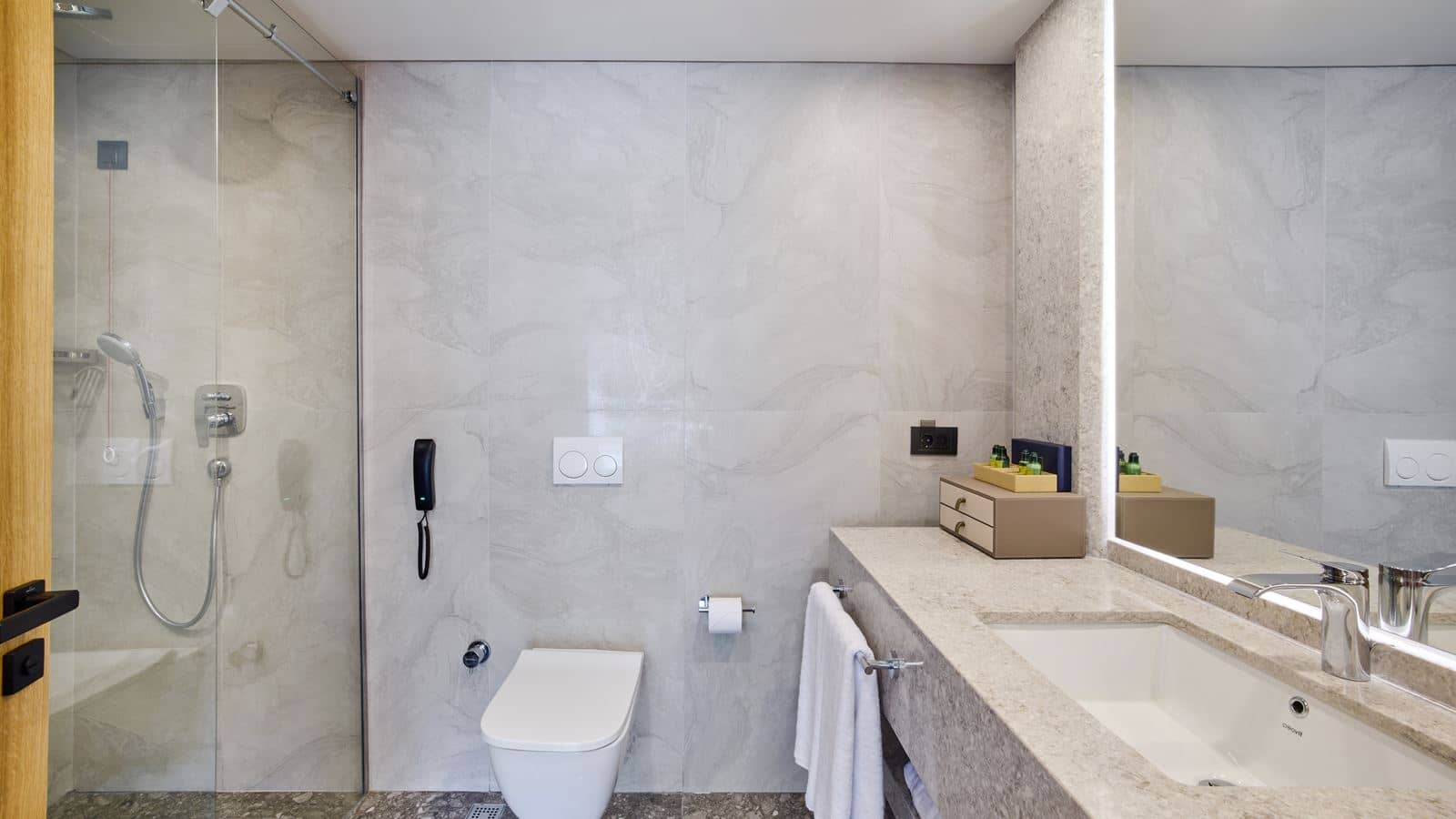 rooms-comfort-room