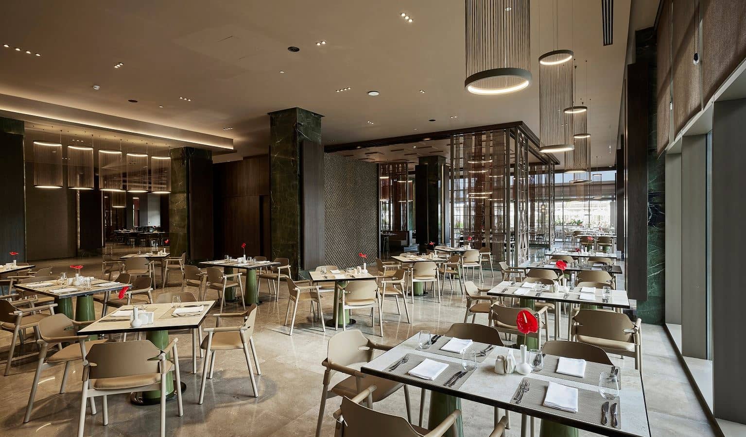 restaurants-savory-main-restaurant