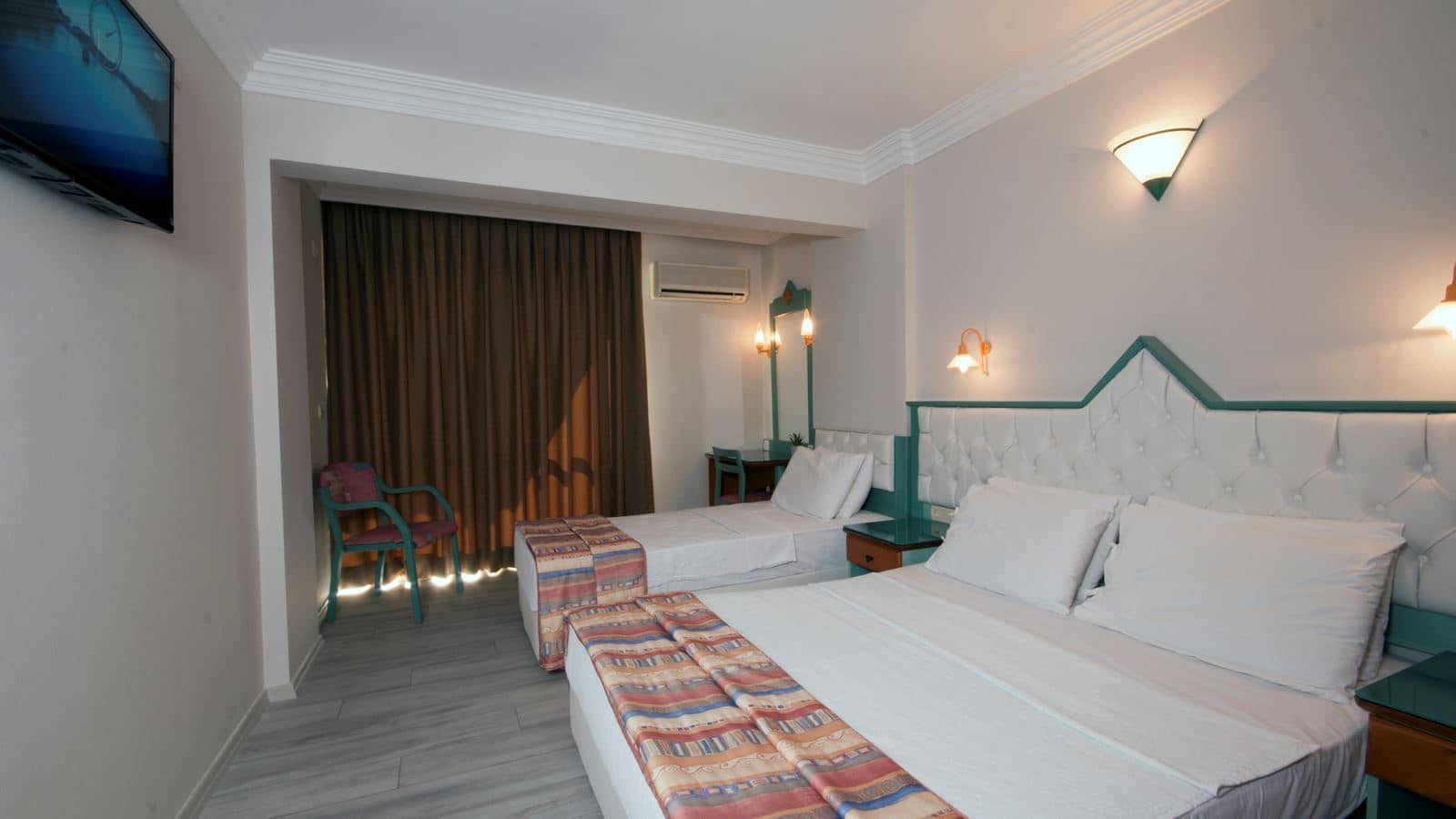 rooms-standard-side-sea-view-room