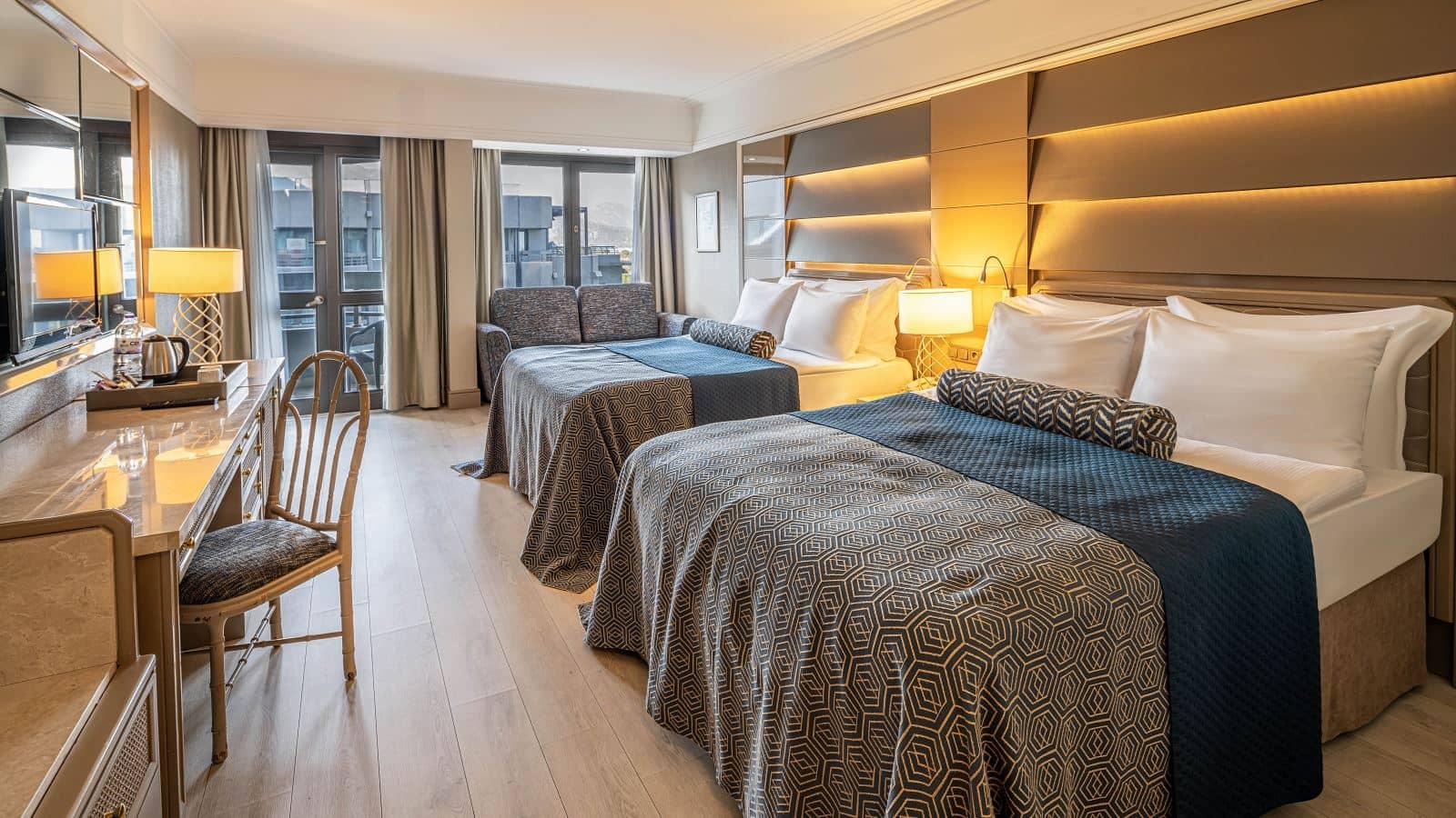 rooms-standard-room-land-view