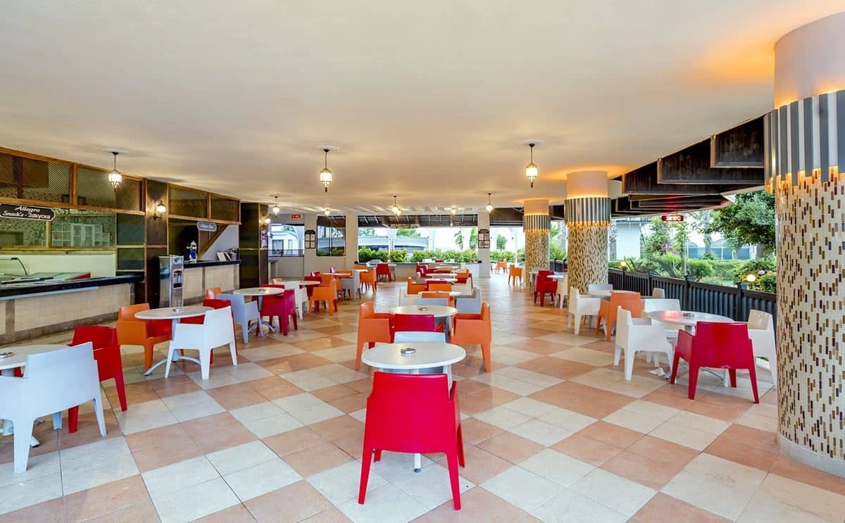 bars-snack--pool-bar