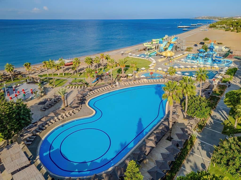 pools-outdoor-pool