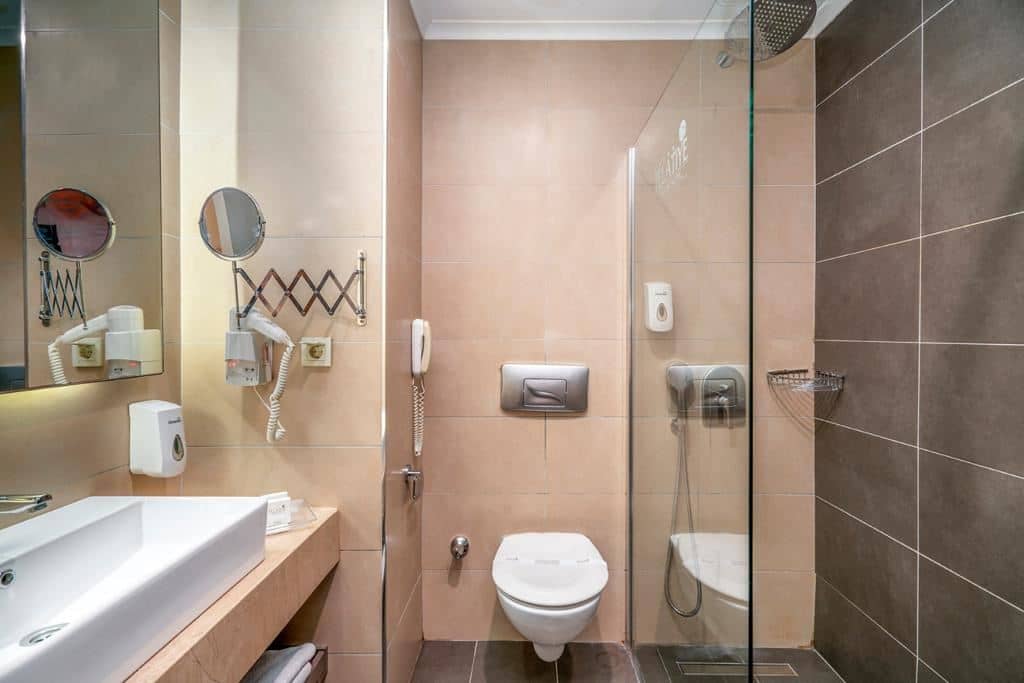 rooms-standard-room