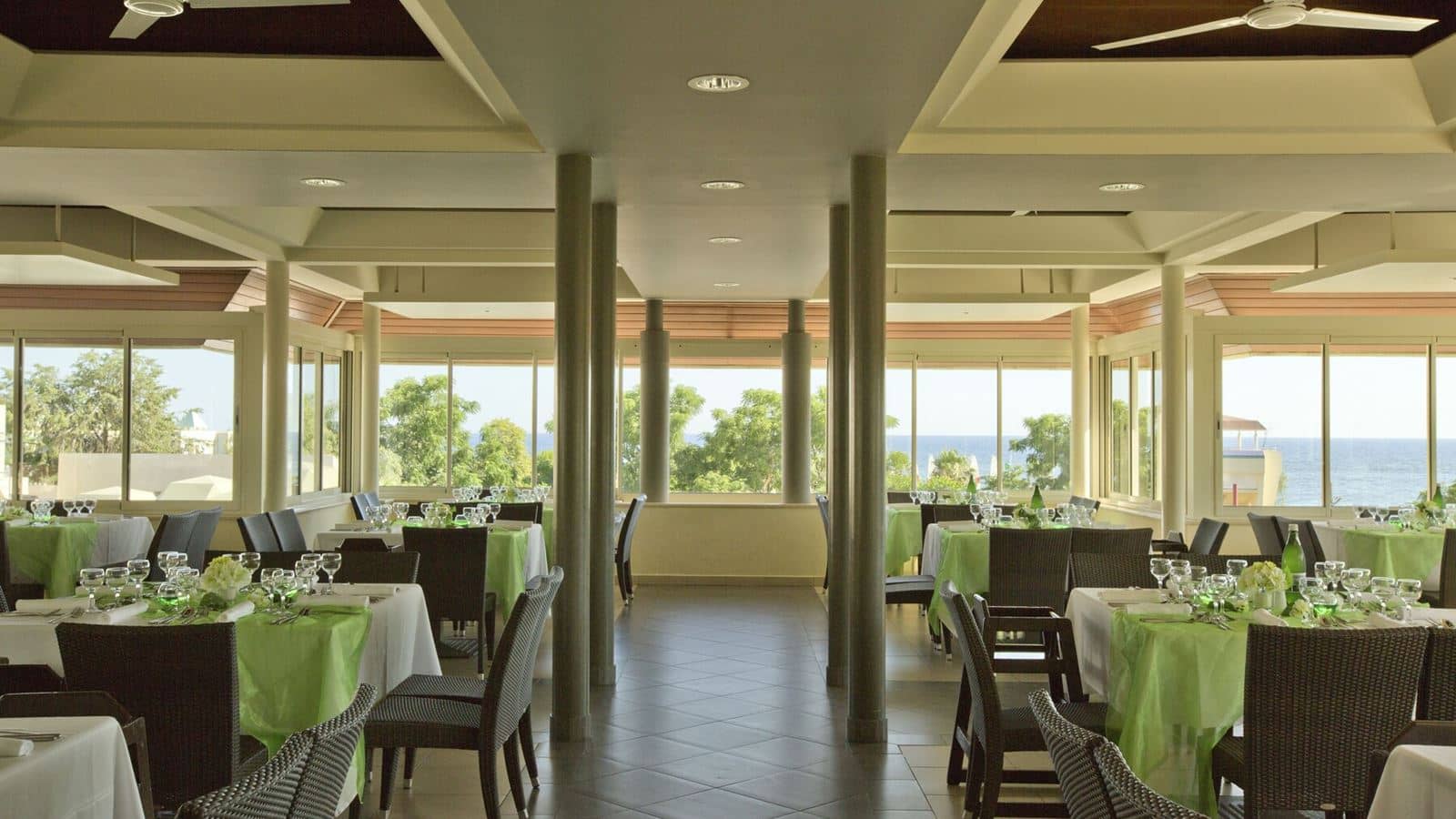 restaurants-main-restaurant
