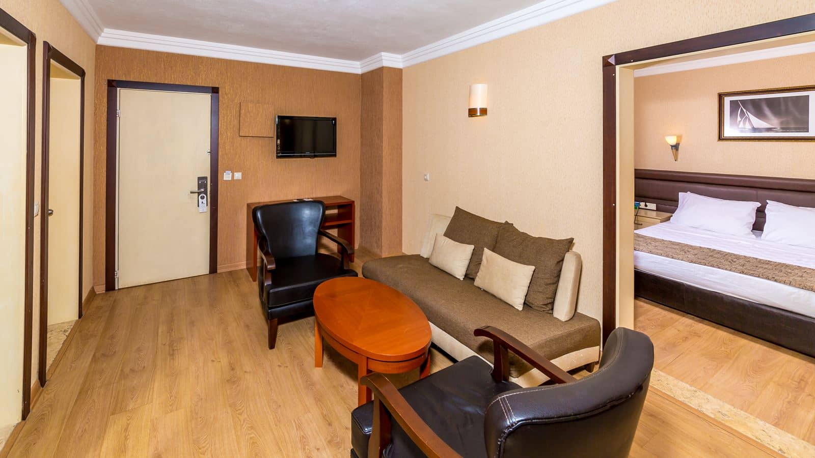 rooms-junior-suite