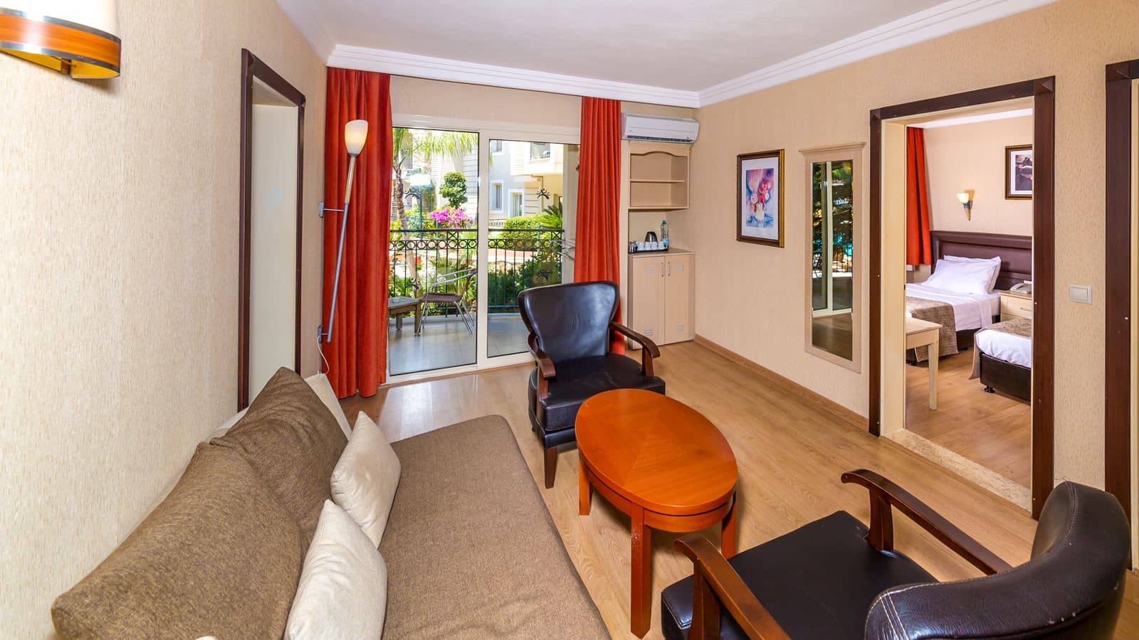 rooms-junior-suite