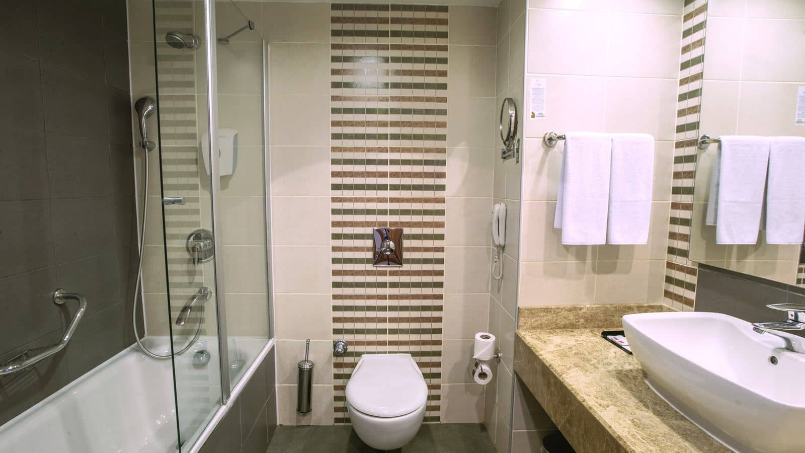 rooms-family-duplex-room-land-view