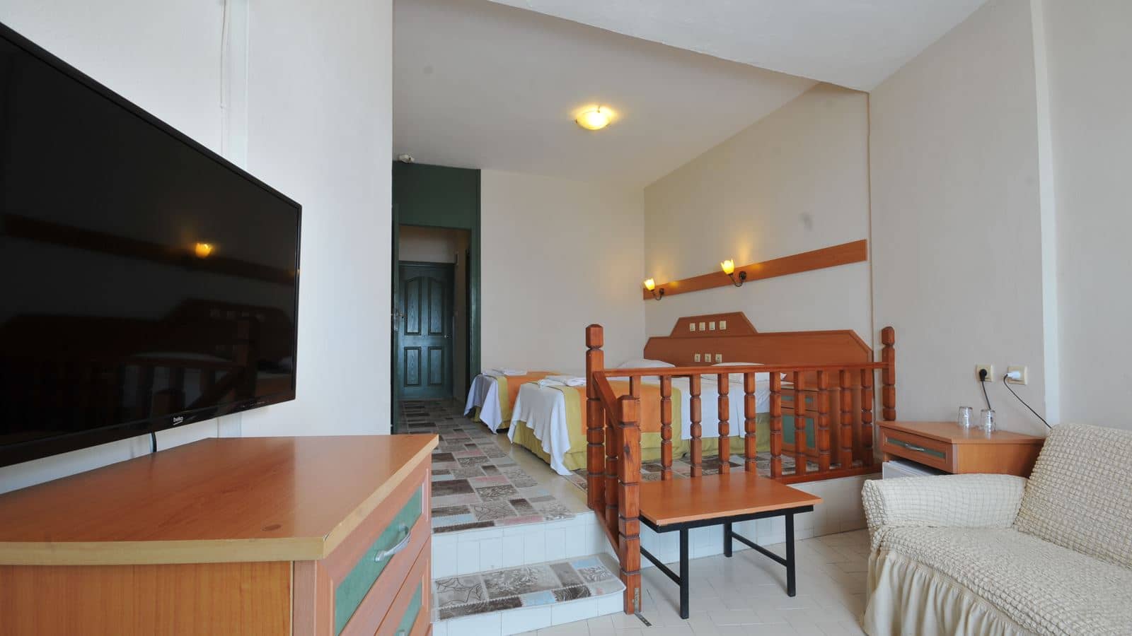 rooms-standard-room