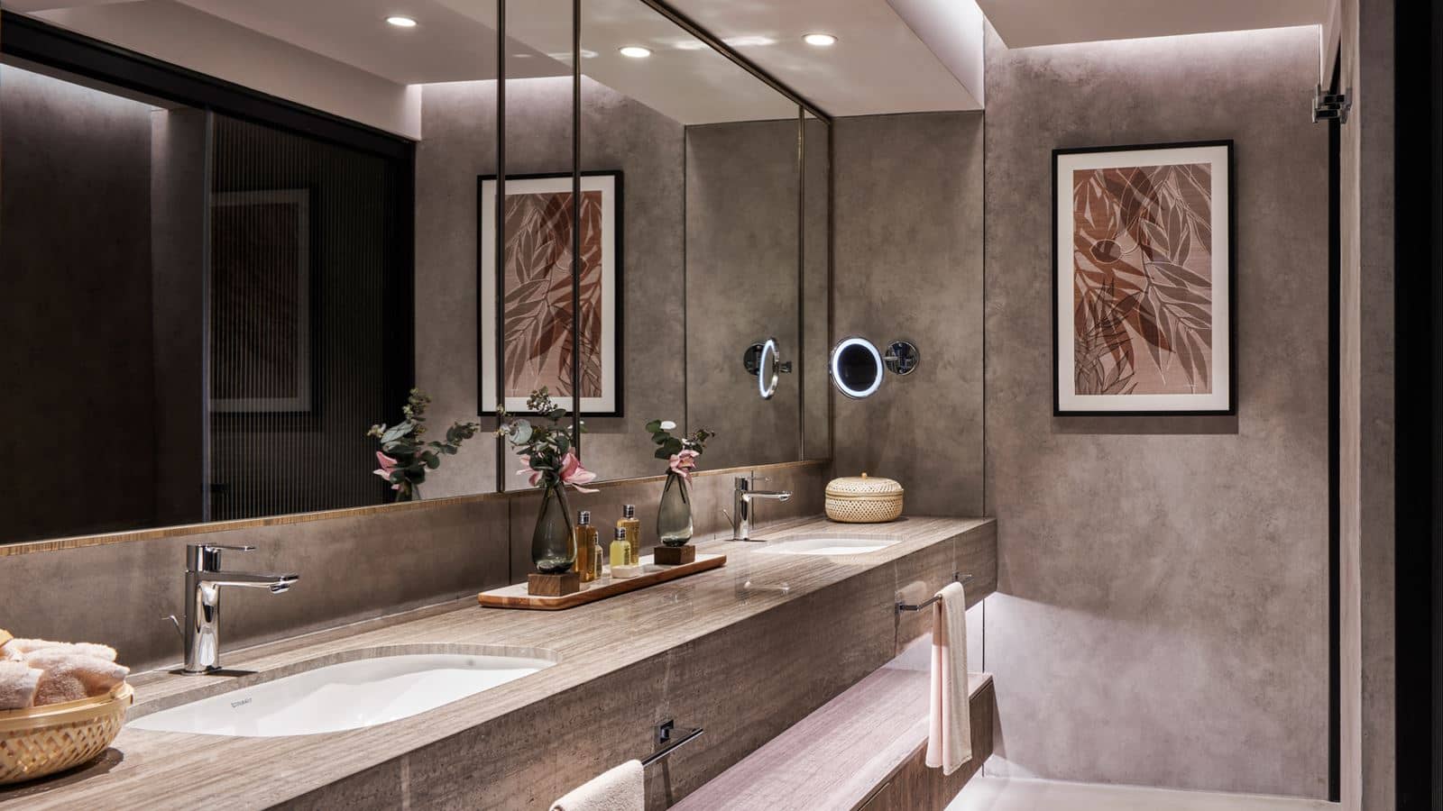 rooms-suite-grand-executive-with-terrace