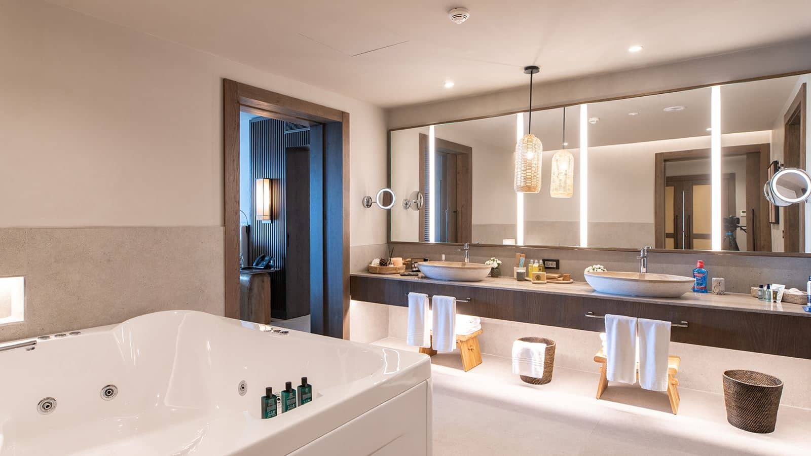 rooms-presidential-villa