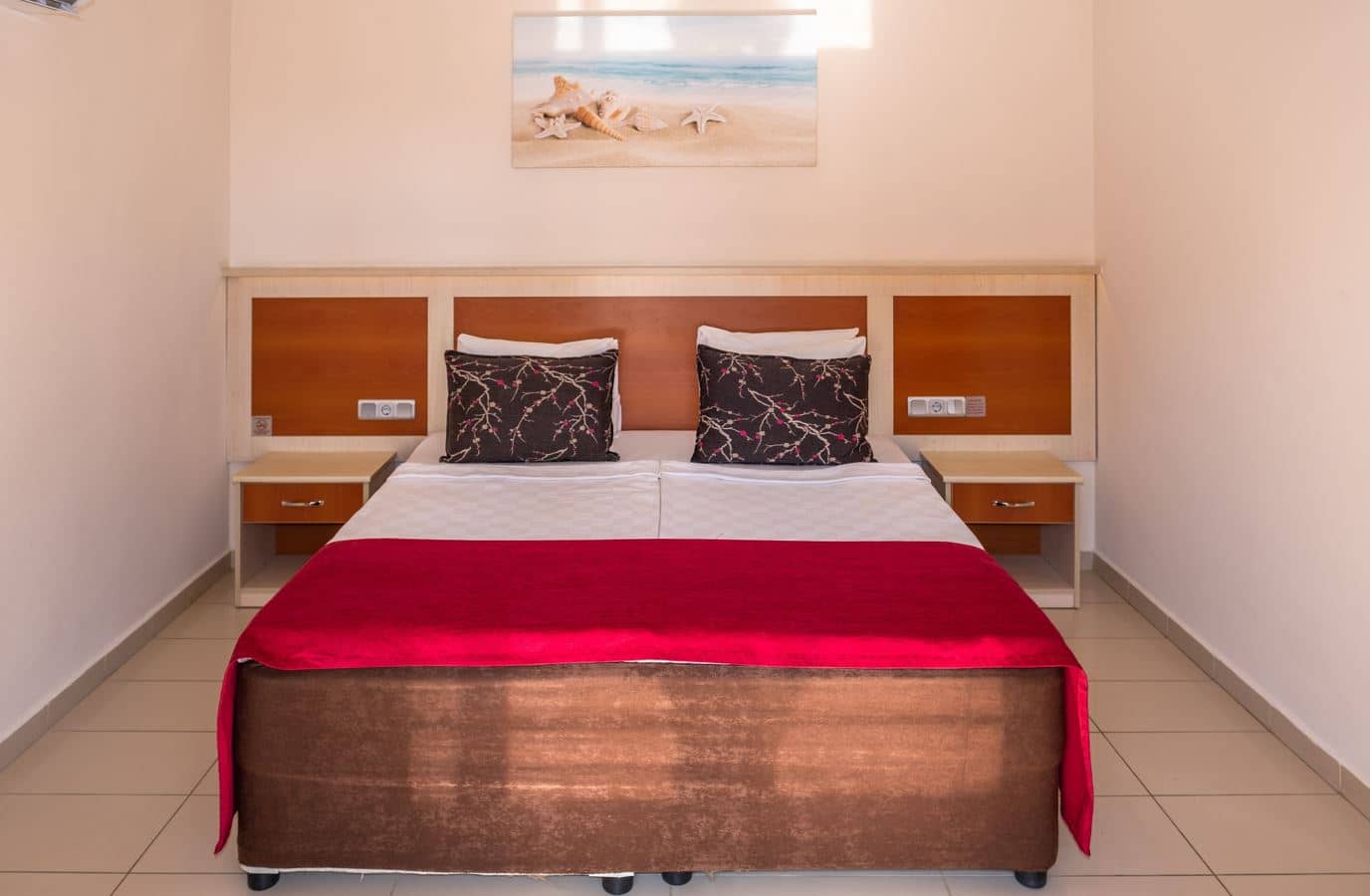 rooms-family-room