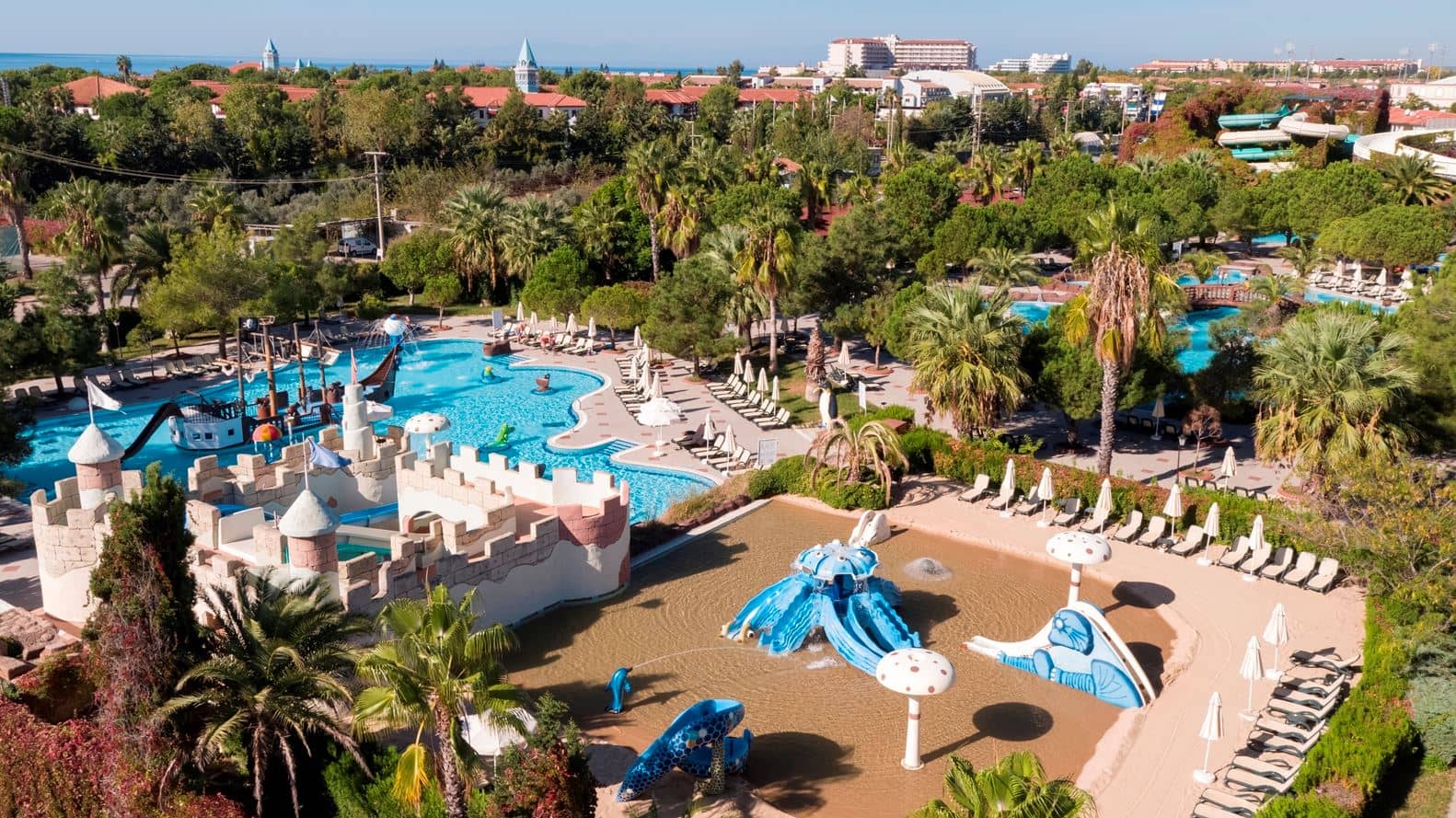 pools-outdoor-pool