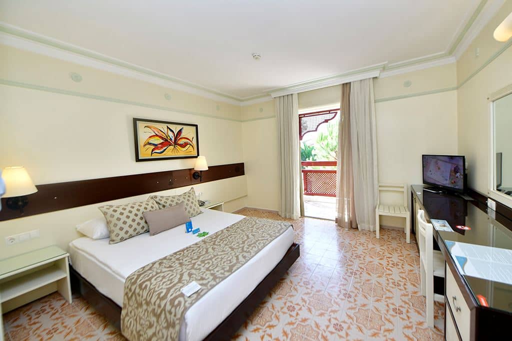 rooms-standard-room