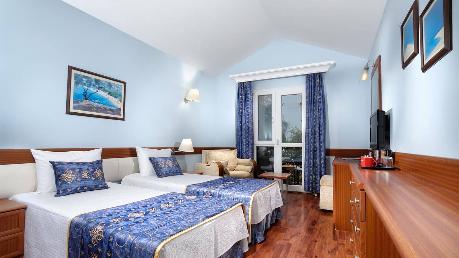rooms-standard-room