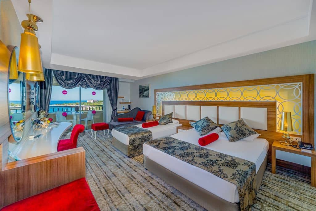 rooms-standard-room-main-building