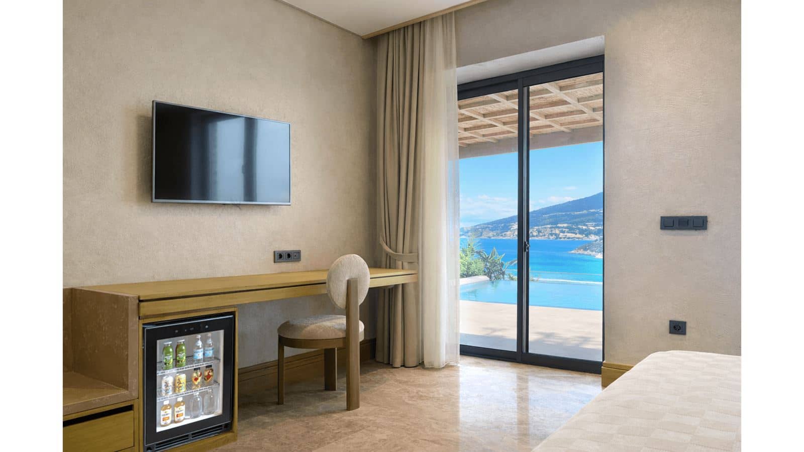 rooms-swim-up-room