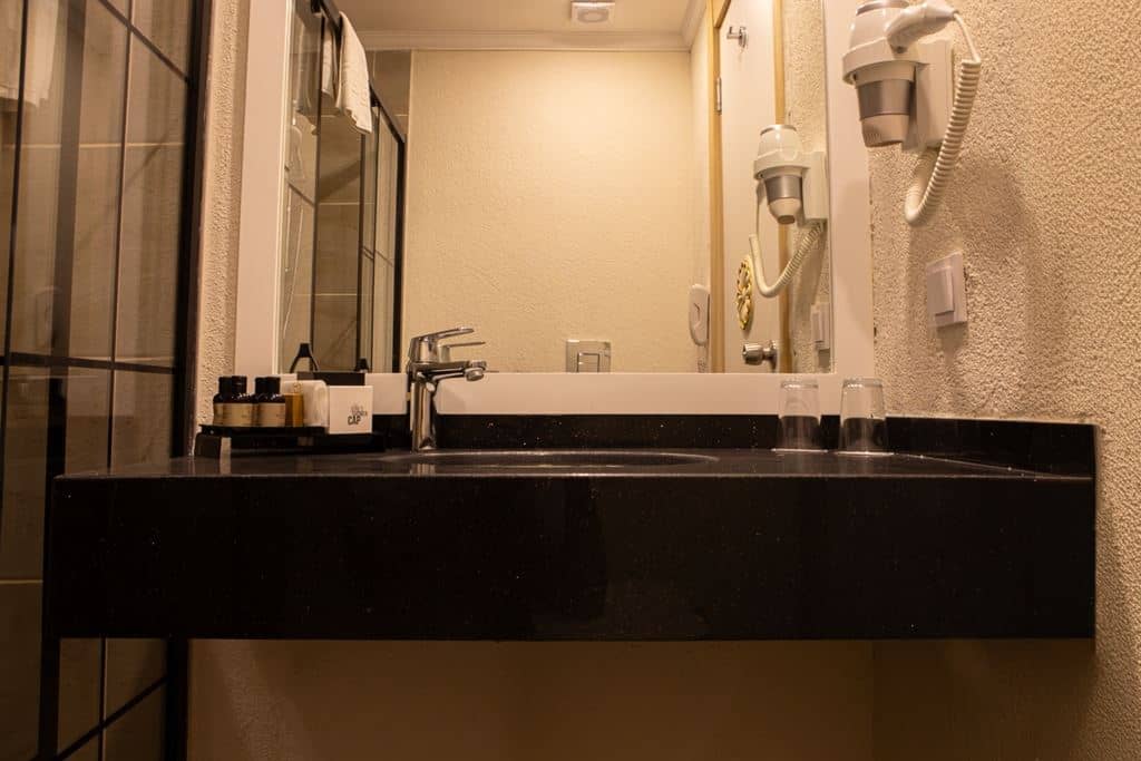 rooms-economy-room
