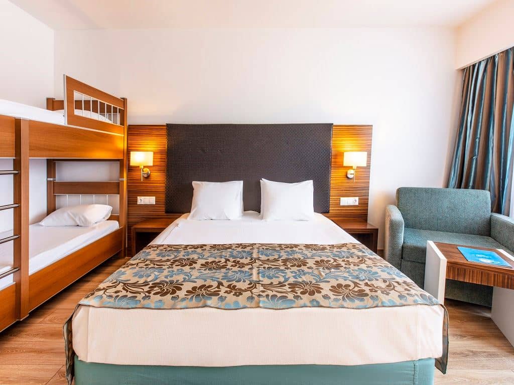 rooms-bunk-bed-family-room