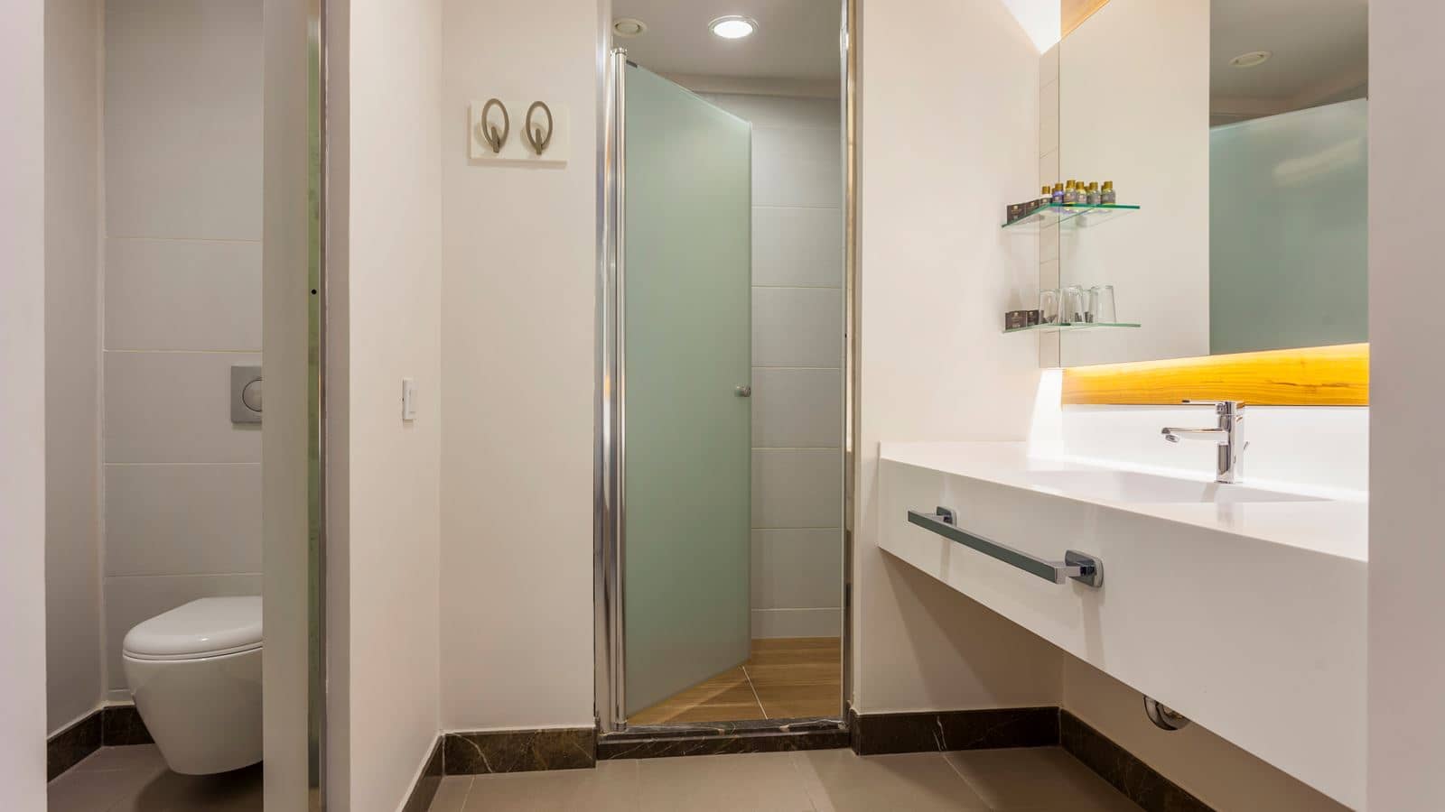 rooms-single-standard-room
