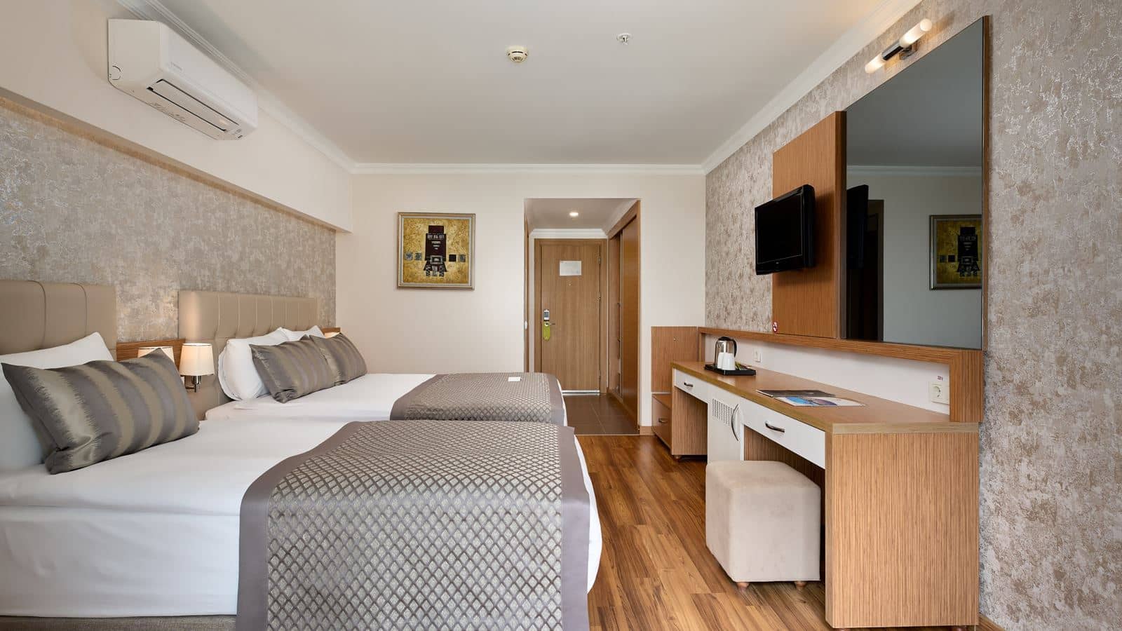 rooms-standard-room-sea-view