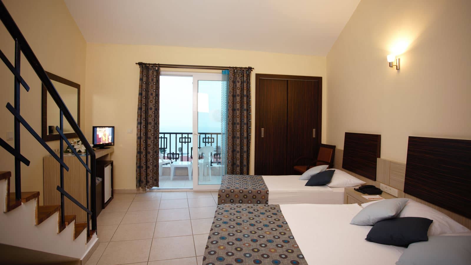 rooms-family-dublex-room