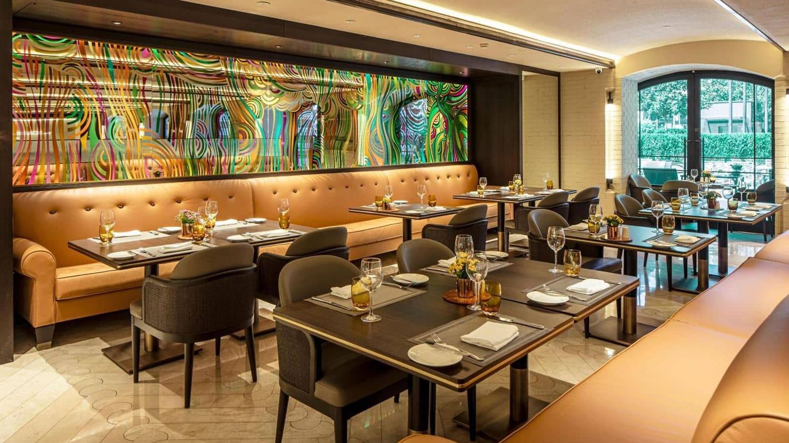 restaurants-breakfast-buffet