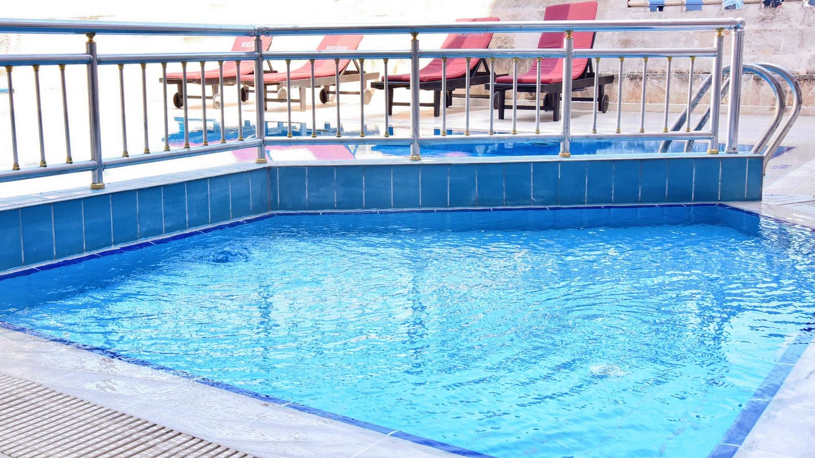 pools-main-building
