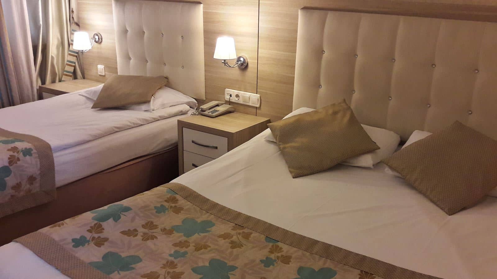 rooms-standard-room