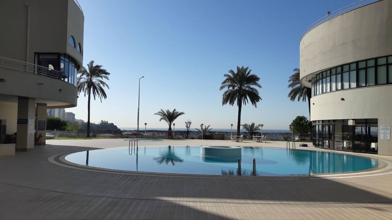 pools-outdoor-pool
