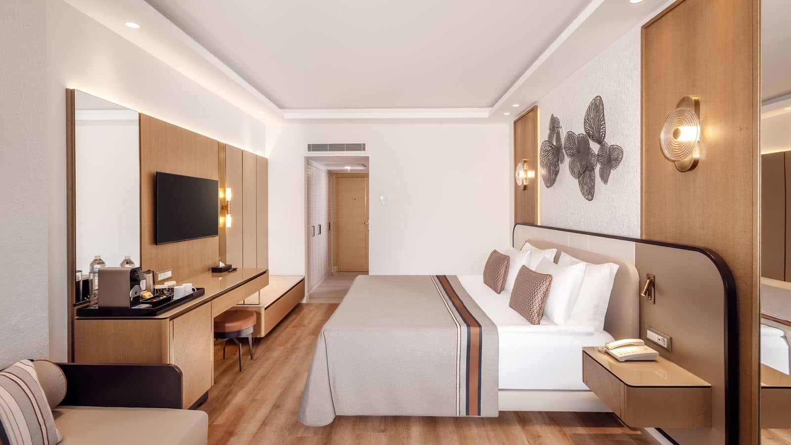 rooms-deluxe--side-sea-view