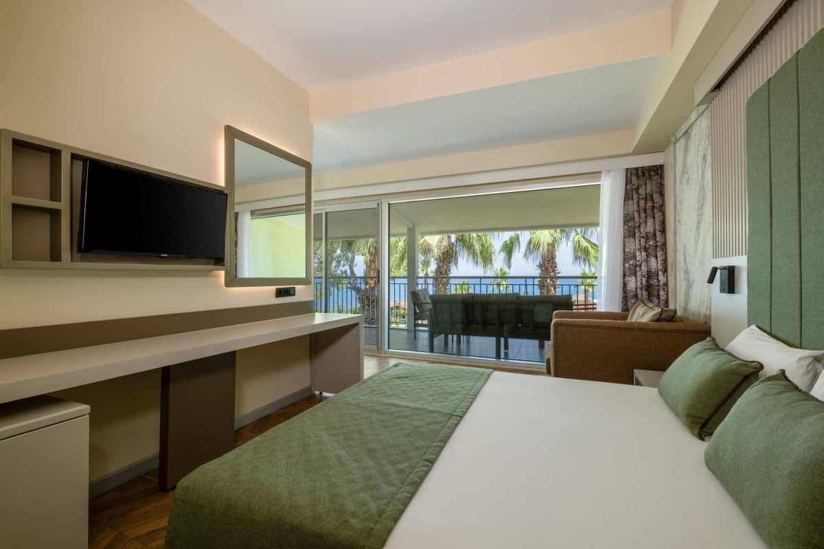 rooms-flora-suite