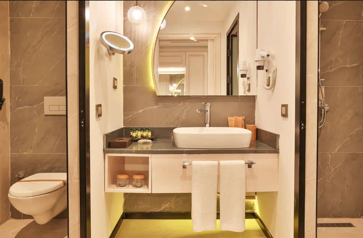 rooms-club-family-suite-forest-view