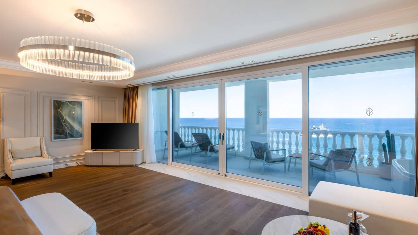 rooms-luna-suite-sea-view-venezia-building-6th-floor