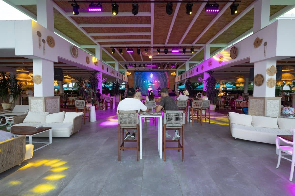 bars-havana-beach-bar